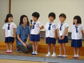 「ぶどう狩りに行ったよ。」「プールに行きました。」・・・