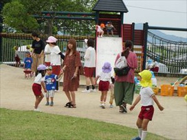 「おはようございます!」「なにしてあそぶ？」