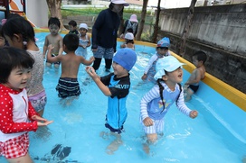 ぼくも見つけたよ～！楽しみながら、無理なく水