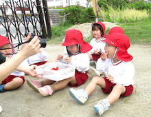 初物は東を向いてにっこり笑顔で「いただきま～す」